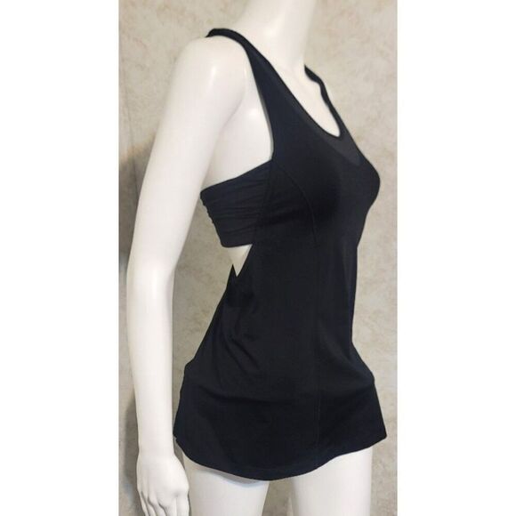 Lululemon Racerback Tank with Exposed Built-in Bra - Picture 2 of 7